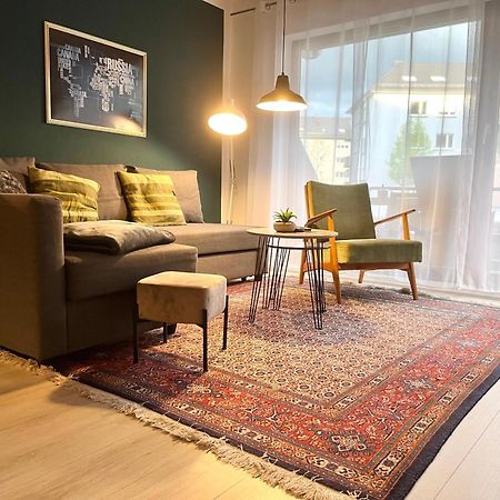 Living At Saarpartments -Adultsonly- 2 Bedrooms, Kitchen - Business & Holiday Apartments For Long- And Short Term Stay, 3 Min To Train Station, Secure E-Bike Parking! ساربروكن المظهر الخارجي الصورة