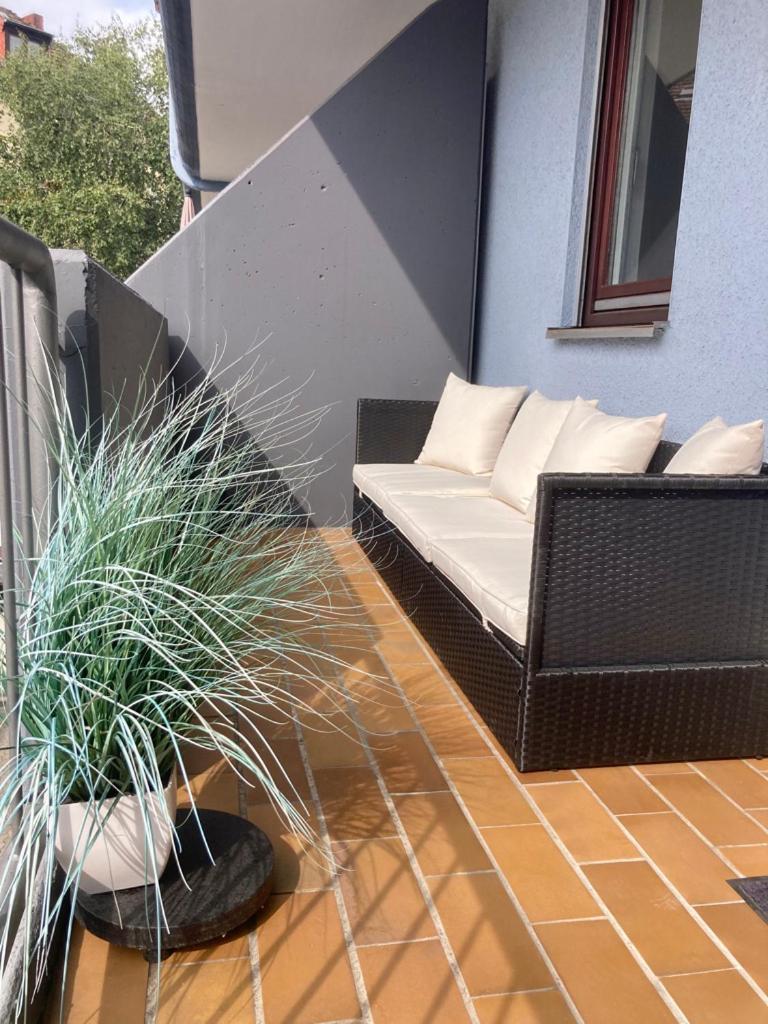 Living At Saarpartments -Adultsonly- 2 Bedrooms, Kitchen - Business & Holiday Apartments For Long- And Short Term Stay, 3 Min To Train Station, Secure E-Bike Parking! ساربروكن المظهر الخارجي الصورة